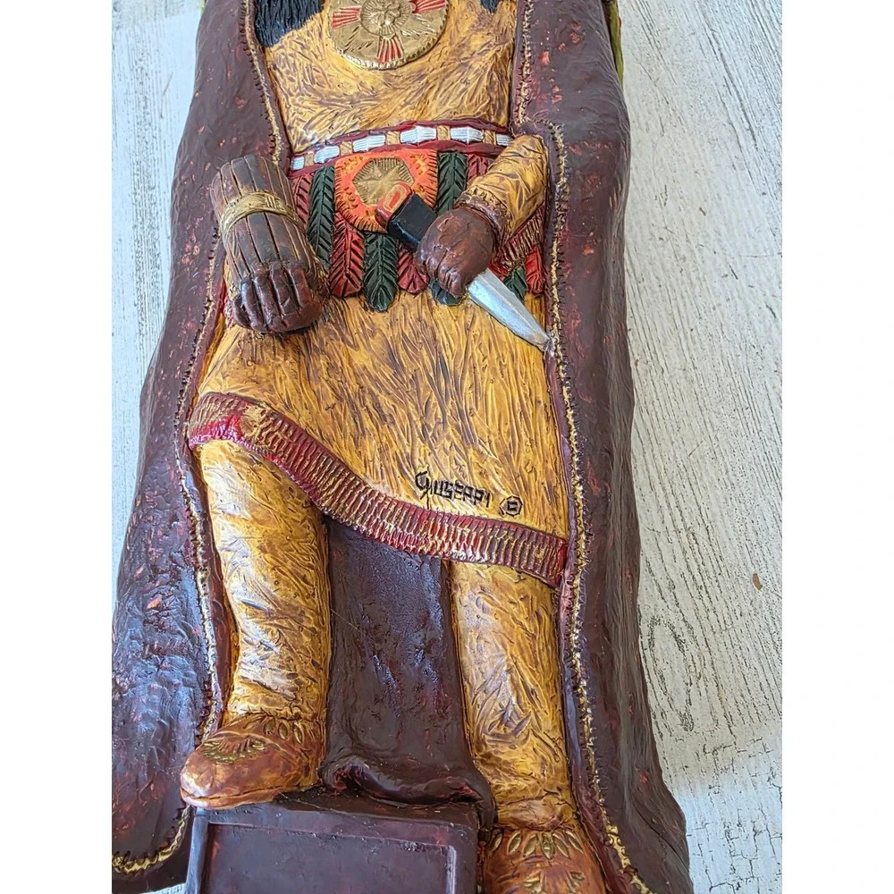 Vintage Giuseppe Indian box 1996 native American soldier headdress pencil holder